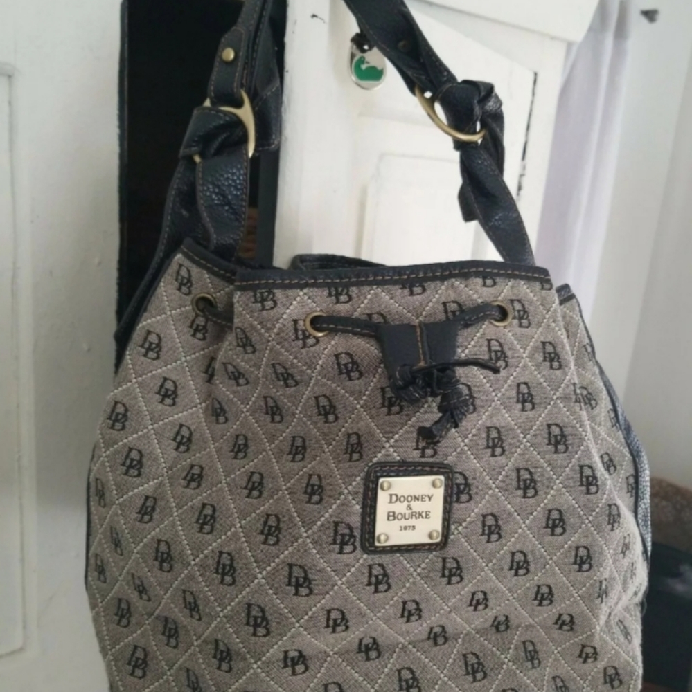 Dooney & Bourke handbag